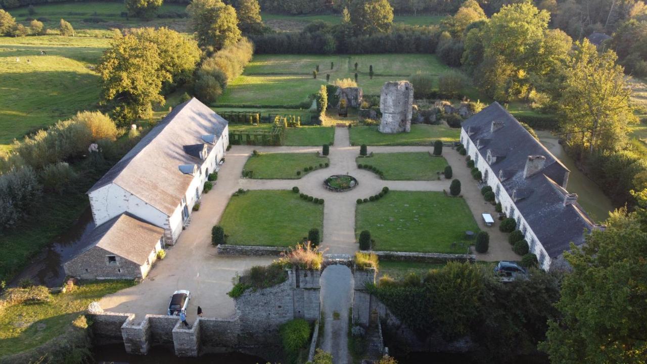 Bed and Breakfast Chateau De La Chasse-Guerre Hardanges Zewnętrze zdjęcie